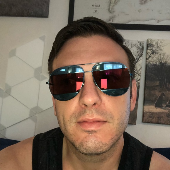 Meet your Posher, Wesley - Picture 2 of 6